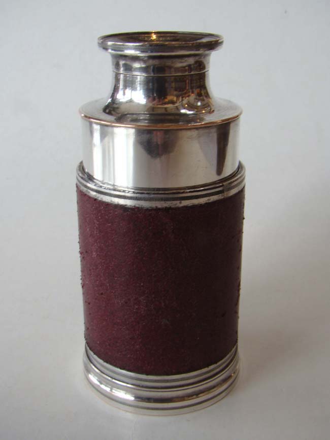A fine silver mounted Monocular by William Gilbert & Gabriel Wright, London, circa 1790-1805 — image 2